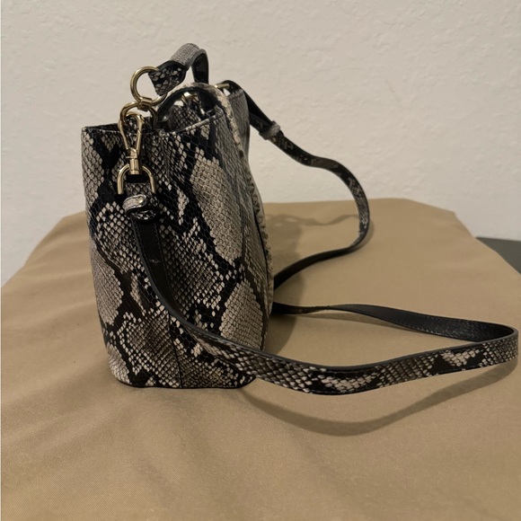 NWT Brahmin Mini Amelia Bucket Bag w/ Matching Wallet - Picture 3 of 11